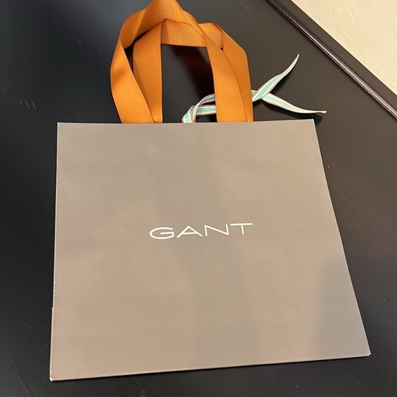 Hermes, Gant, Montblanc, Windsor and Moncler shopping bags, assorted sizes. NEW - Picture 14 of 16